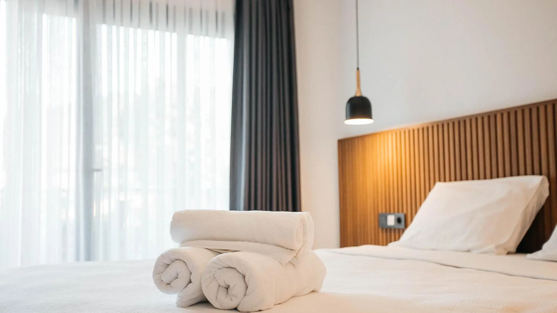 Vira Villas Premium contacts